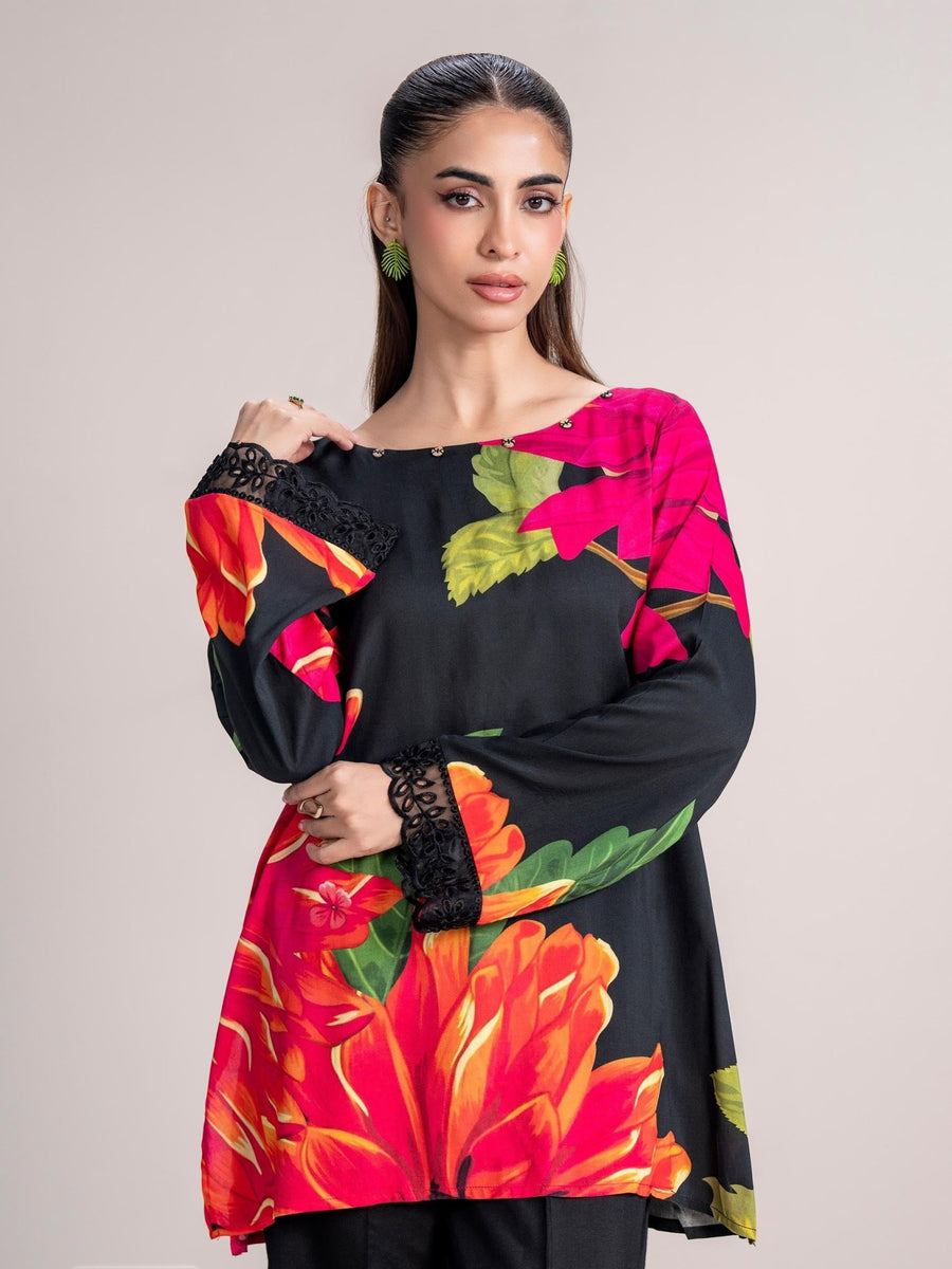 Viscose Kurti (Pret) - Embroidered (Pret) - Pehnaawaa